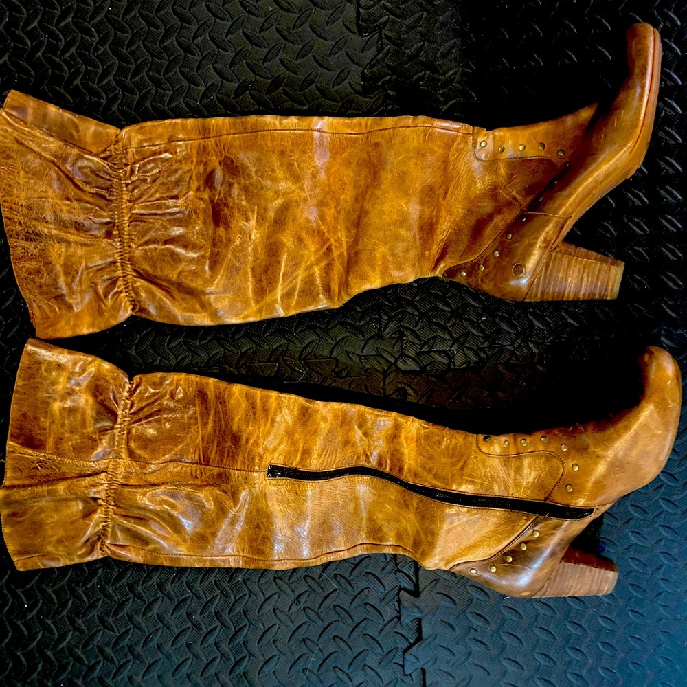 Women’s Boots